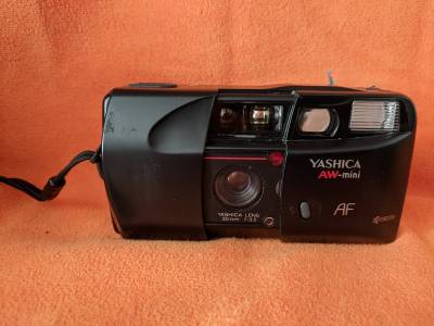 camera_yashica_aw_mini.jpg
