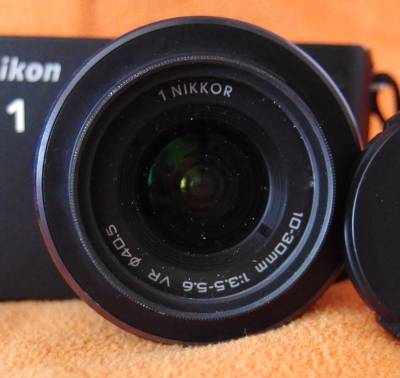 lens_nikon_1_10-30mm.jpg